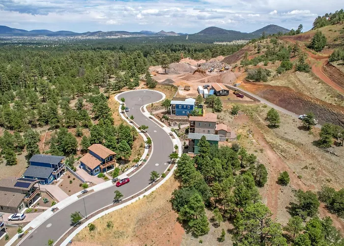 Casa vacanze Breezy Pines Mountain Views Hiking Trails Nearby